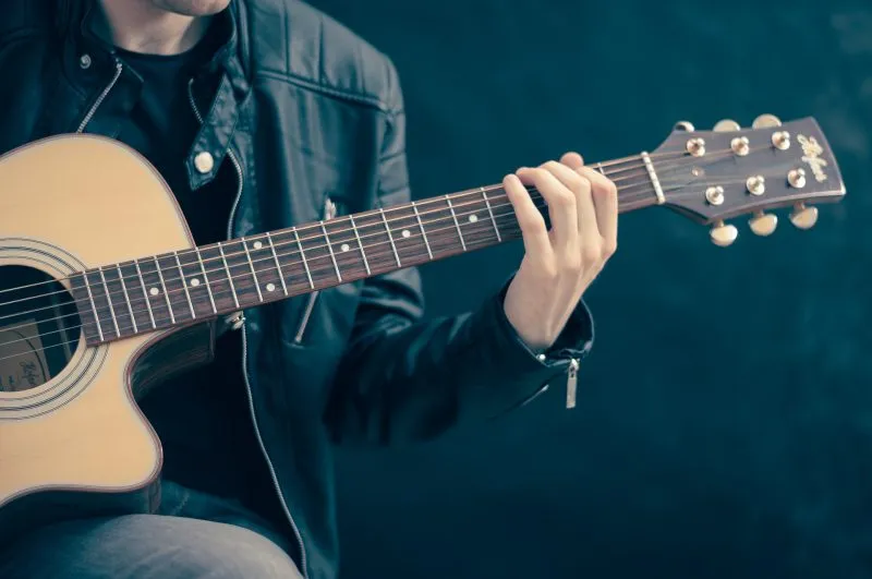 Najlepsze pomysły na prezent dla gitarzysty
